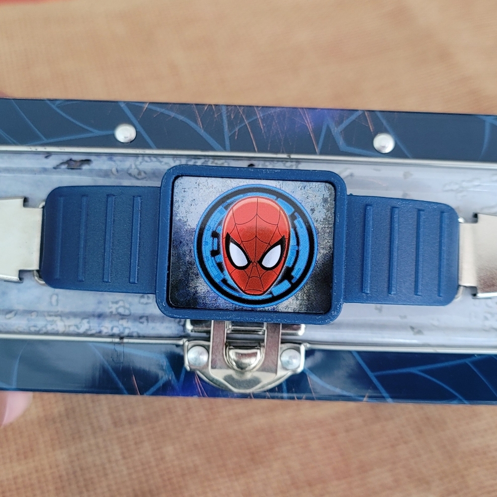 Mini Lunchbox - Picture 3 of 4
